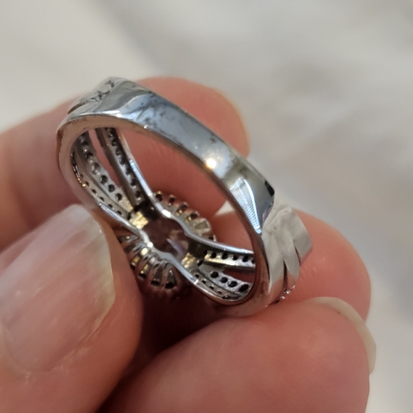 Silver ring - Picture 3 of 5